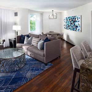 Executive  King Suite Mobility accessible