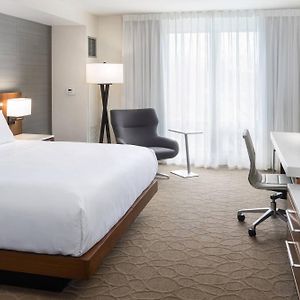 King Room Mobility or hearing accessible